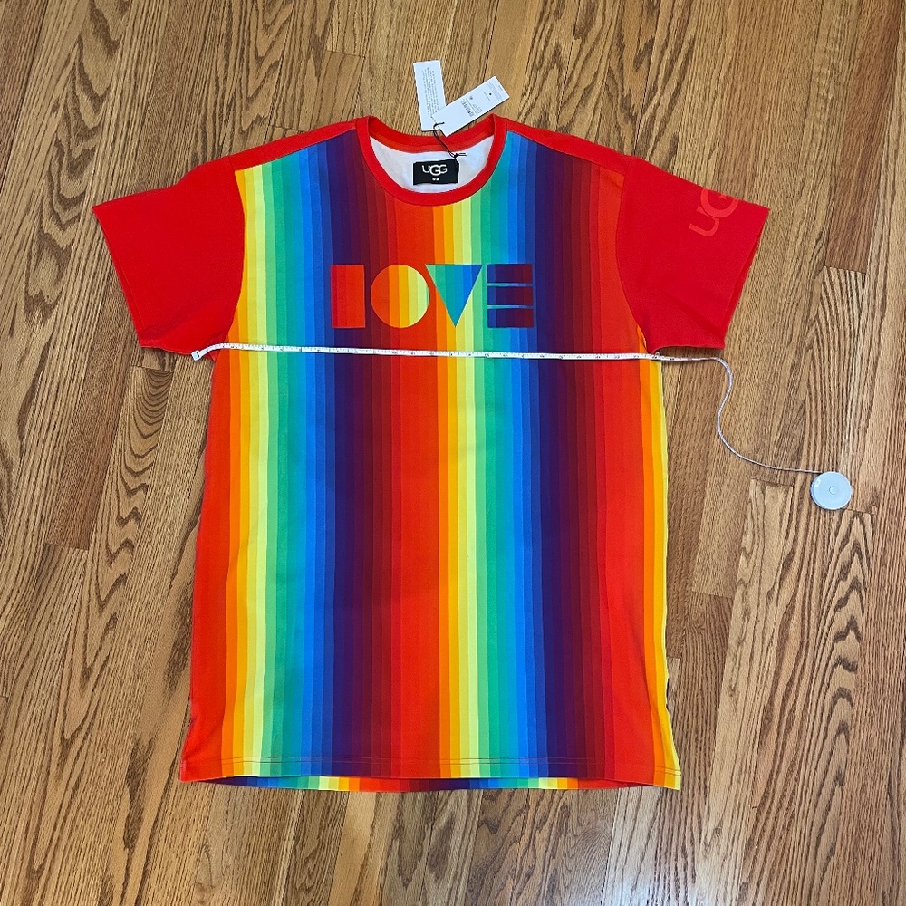 NWT UGG Pride Rainbow Striped "LOVE" Tee Medium Unisex
